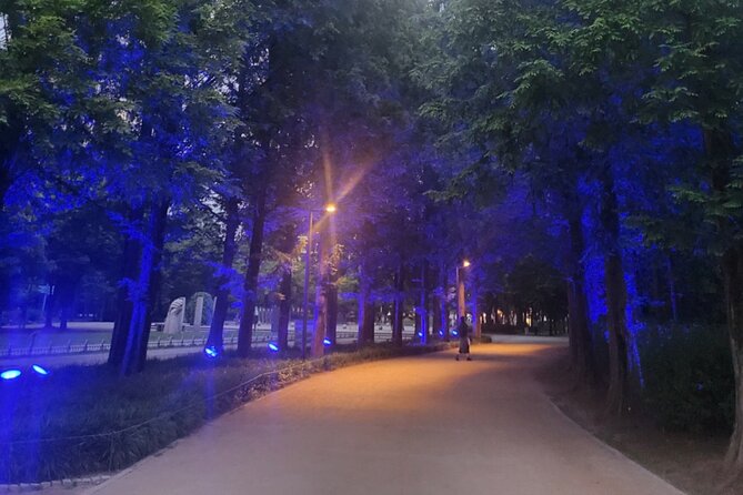 Seongsu-dong Walking Tour: K-Pop, Culture, Cheer, Friends & Relax - K-SOOL Place (우리술당당): Makgeolli at the End, With Free Admission Listed