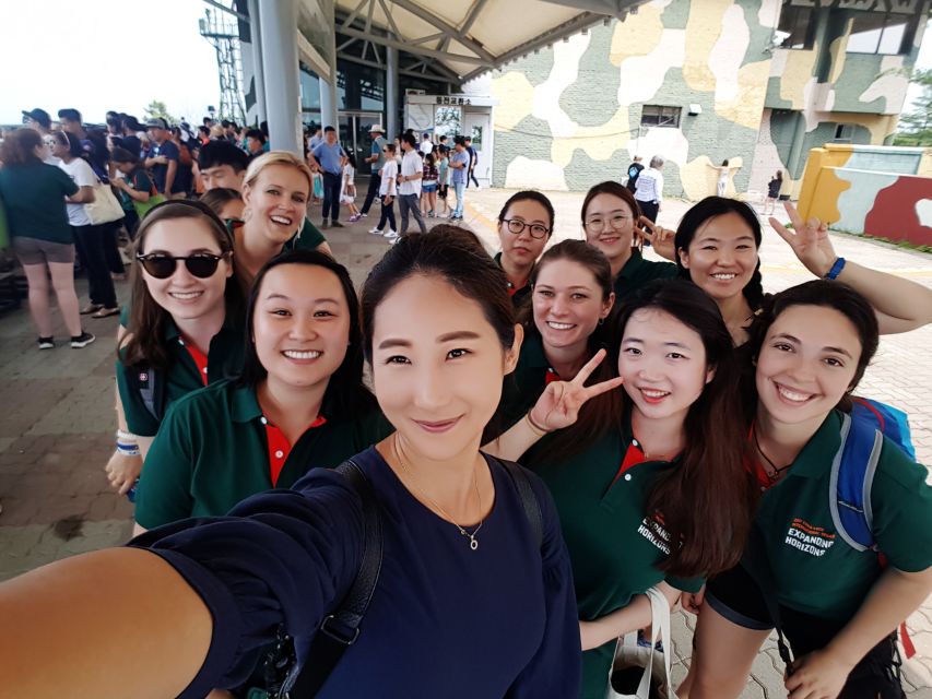 Seoul: 4-Hour Gangnam Walking Tour With Customized Itinerary - The Gangnam Style Statue at the K-pop center, a pop-culture must-do