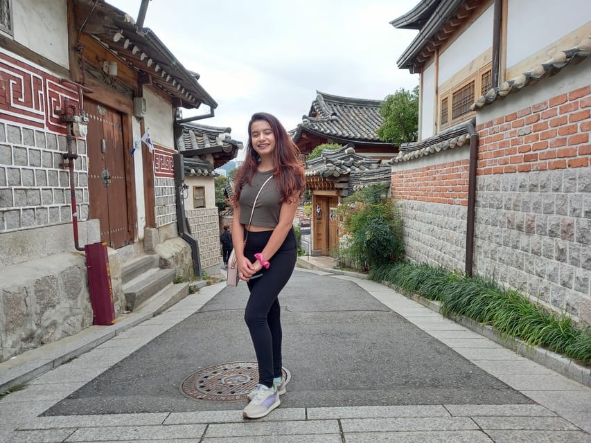 Seoul: 4-Hour Guided Tour to Palace, Bukchon, Jogyesa Temple - National Folk Museum of Korea, How Everyday Joseon Life Fits in 30 Minutes