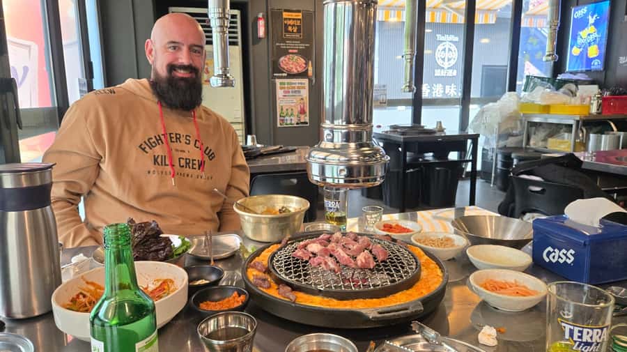 Seoul: Bongeunsa Temple and Gourmet Night Tour in Gangnam - The Food Part: K-Chimaek and Korean Night Bites That Keep the Evening Moving