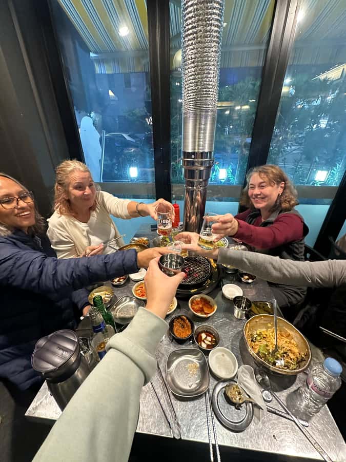 Seoul: Bongeunsa Temple and Gourmet Night Tour in Gangnam - Who Should Book This Night Tour, and Who Should Skip It