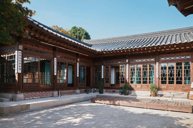 Seoul: Bukchon Hanok Village Walking Tour - Why Bukchon Hanok Village Feels Like a Time Machine in the City