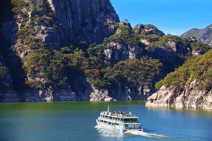Seoul: Chungju Cruise, Cable Car & Cave Kayak Adventure Tour - Key points that make this day tour work
