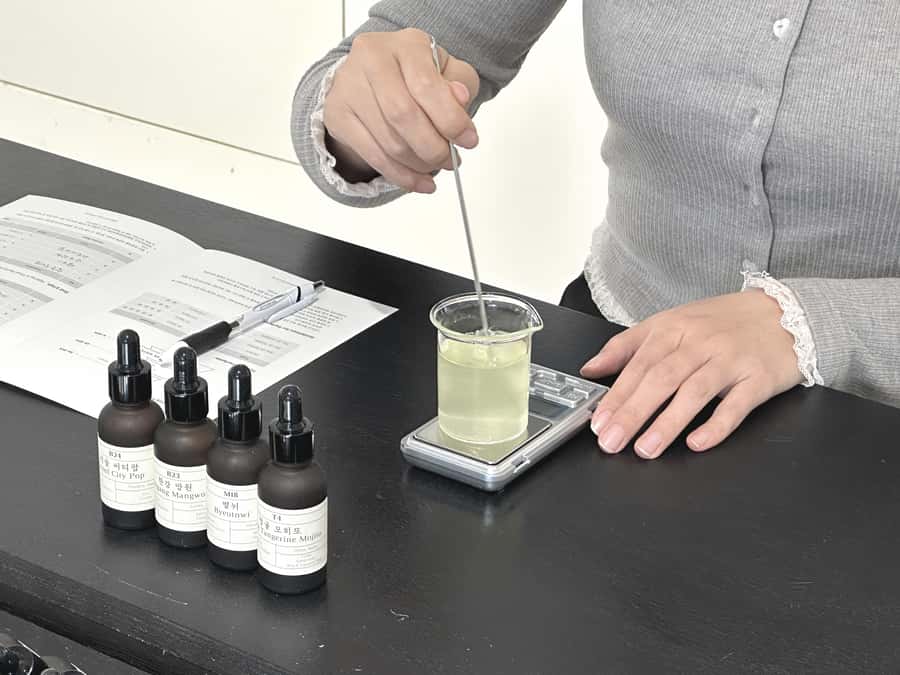 Seoul: Create Your Own Natural Perfume with a Perfumer - Who should book this perfume-making class, and who should skip it