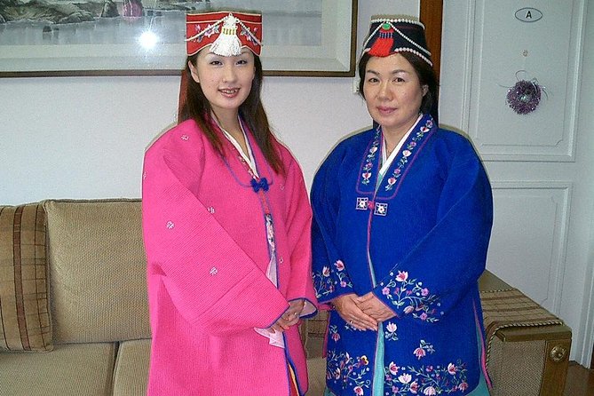 Seoul Cultural Tour - Kimchi Making, Gyeongbok palace with Hanbok - The way back: ginseng or an amethyst stop