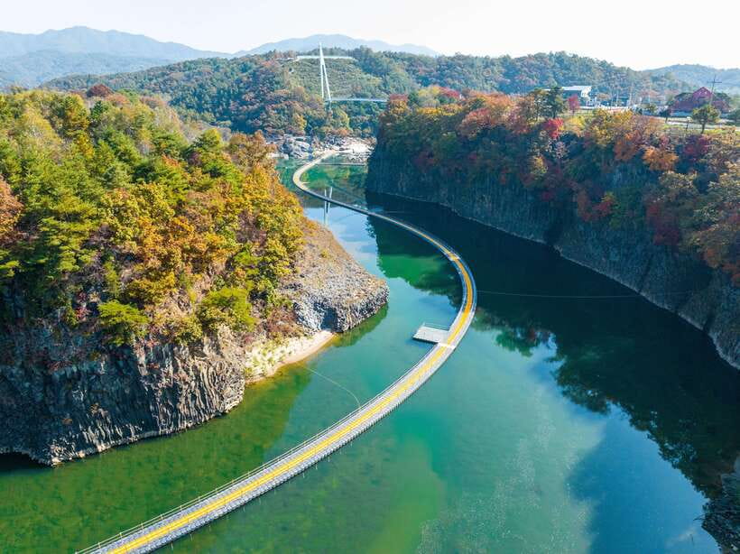 Seoul: DMZ 2nd Tunnel and Suspension Bridge Tour - From Myeongdong to Cheorwon, the drive that sets the tone