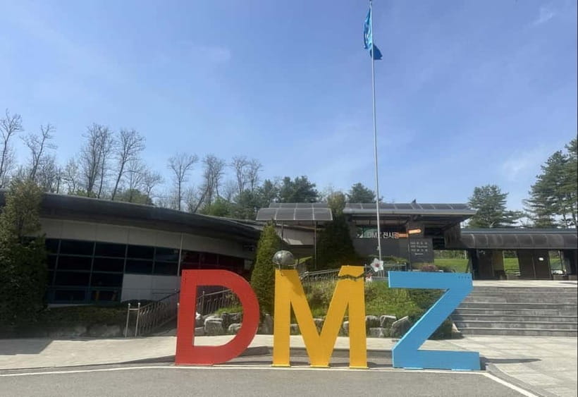 Seoul: DMZ, 3rd Tunnel, Odusan or Suspension Private Tour - Price and value: what $484 per group really buys you