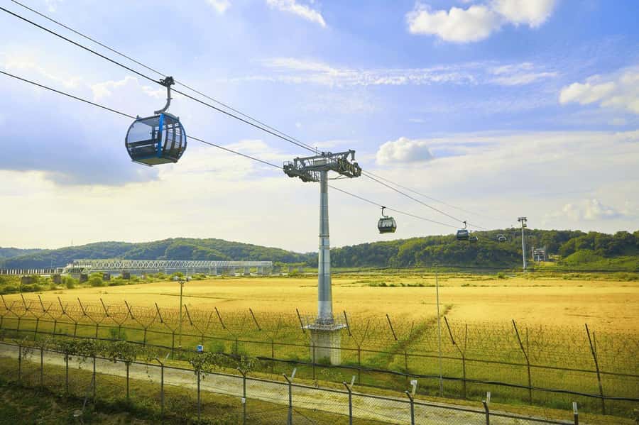 Seoul: DMZ Tour & Suspension Bridge (Option English/Spanish) - Monday DMZ View Tour: the relaxed itinerary with the Starbucks observatory