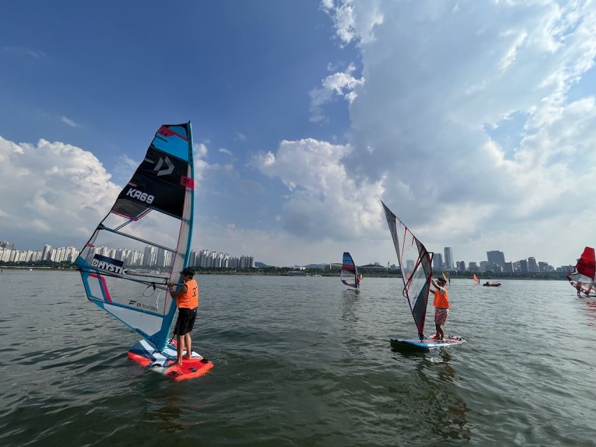 Seoul : Efoil Experience in Han River - E-foiling time on the Han River: what the ride feels like