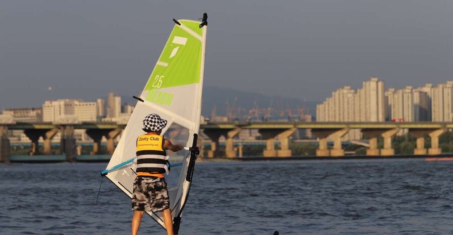 Seoul : Efoil Experience in Han River - Who should book, and who should pass