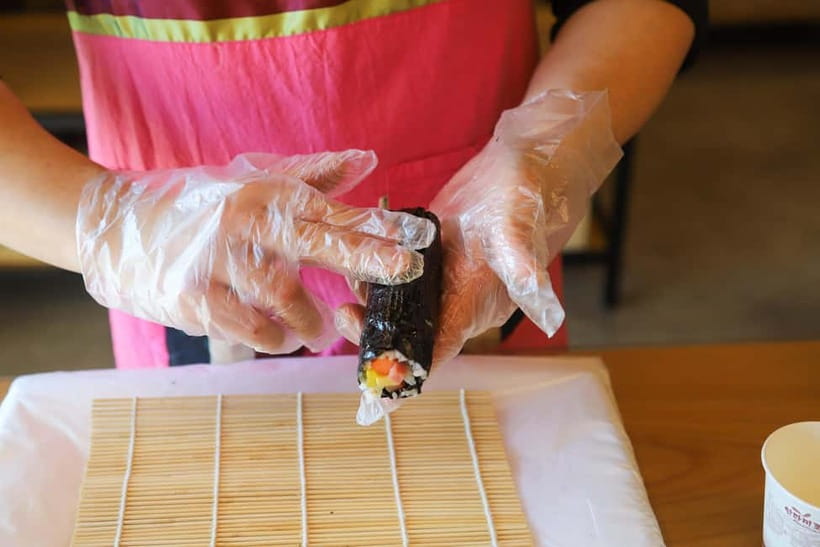 Seoul: Eobi+Nami+Hanbok(+RailBike or Strawberry Options)Tour - Hanbok Center: the hands-on finale with kimbap