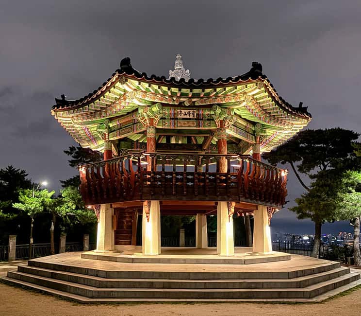 Seoul Evening Tour:Naksan Park&Eungbongsan - The 4-hour flow: two van rides, two viewpoint blocks