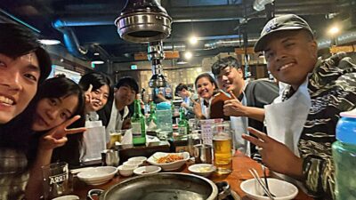 Guided City Wall Sunset Hike with Korean Dinner