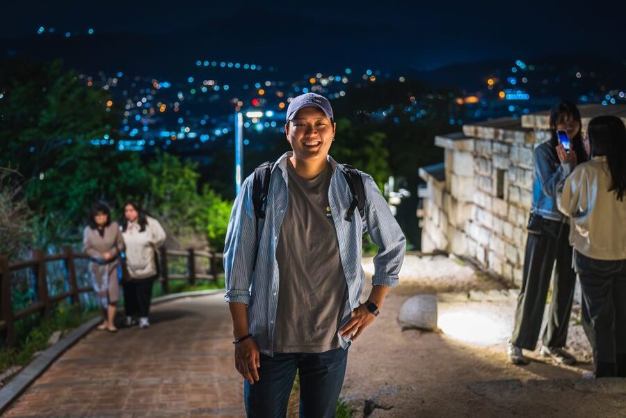 Seoul: Guided City Wall Sunset Hike with Korean Dinner - Hyehwa’s hillside trails and the K-drama photo stops you’ll remember
