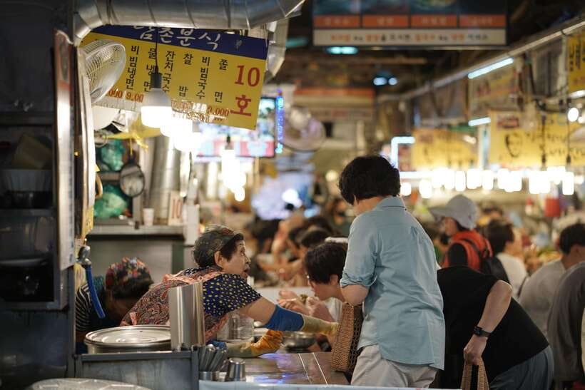 Seoul: Guided Street Food Tour at Namdaemun Market - Key things you’ll enjoy most