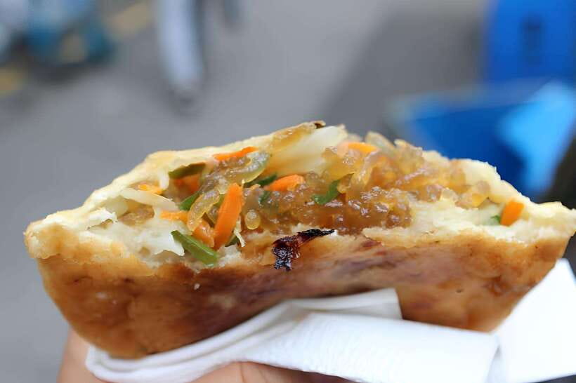 Seoul: Guided Street Food Tour at Namdaemun Market - From Hoehyeon Exit 5 to Namdaemun, in the right rhythm