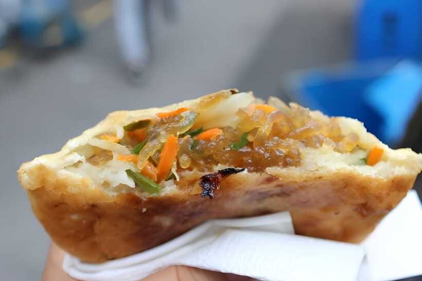 Seoul: Guided Street Food Tour at Namdaemun Market - Should you book this Seoul street food tour?