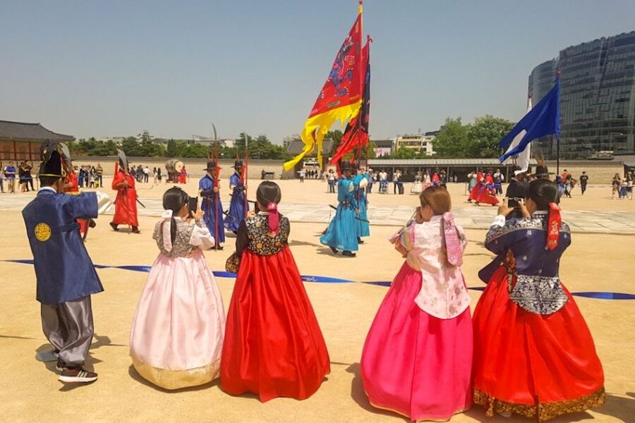 Seoul: Gyeongbok Palace and Bukchon Hanok Walking Tour - Key highlights I’d plan this tour for