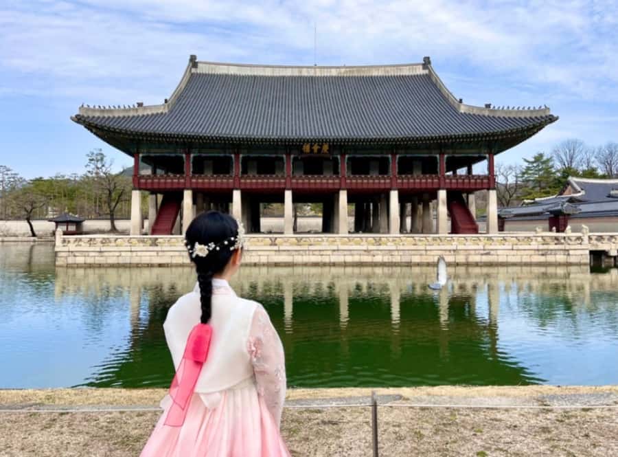 Seoul: Gyeongbokgung / Hanok Village / N Seoul Tower - Why This Seoul Day Works: Palaces, Hanoks, and Skyline Views