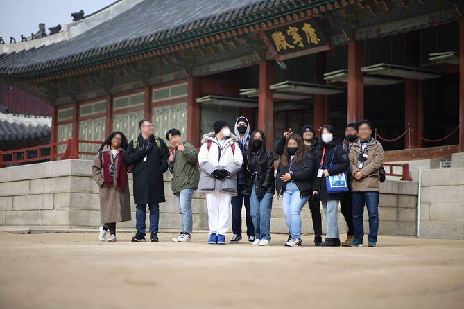 Seoul: Gyeongbokgung Palace Half Day Tour - Ending at Gyeonghoiru: the pavilion that closes the loop