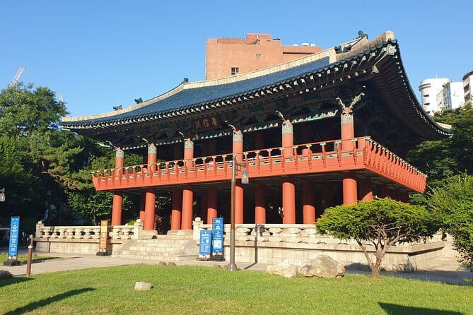 Seoul History Walking Tour - Deoksugung Doldam-gil and Jungmyeongjeon Hall: romance, architecture, and forced surrender