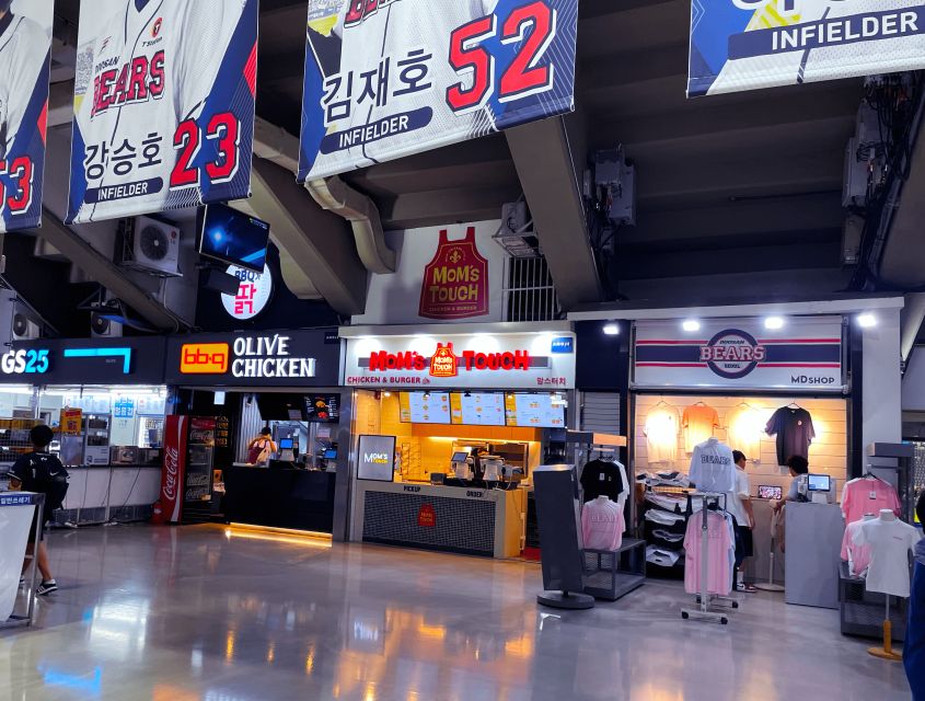 Seoul: Jasmil Baseball Stadium Game Ticket with Dinner/Beer - Pre-Game Dinner: BBQ or Fried Chicken Plus a Cold Beer