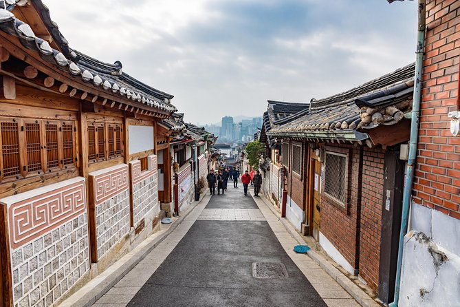 Seoul Like a Local: Private & Personalized Experience (2-3 hours) - Myeong-dong shopping: style-based browsing, not random wandering