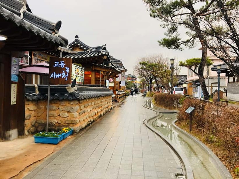 Seoul: Maisan Cherry Blossom and Jeonju Hanok Day Tour - Should You Book This Seoul Maisan Cherry Blossom and Jeonju Hanok Day Tour?