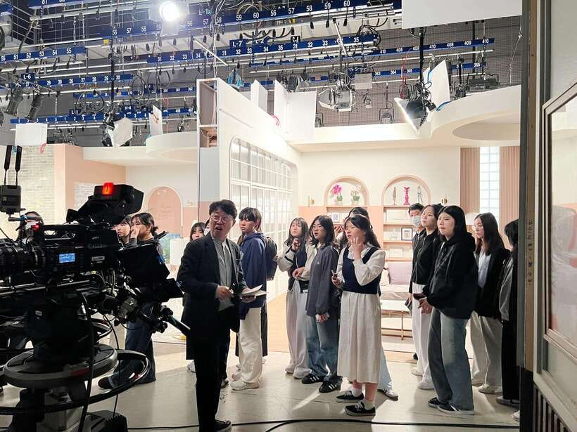 Seoul: MBC Insider Live K-Drama Rehearsal & VIP Studio Tour - MBC Dream Center, the real stage behind K-content