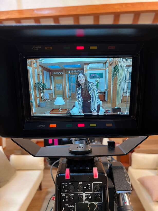 Seoul: MBC Insider Live K-Drama Rehearsal & VIP Studio Tour - The MBC World stop: photo ops, guided time, and lunch window
