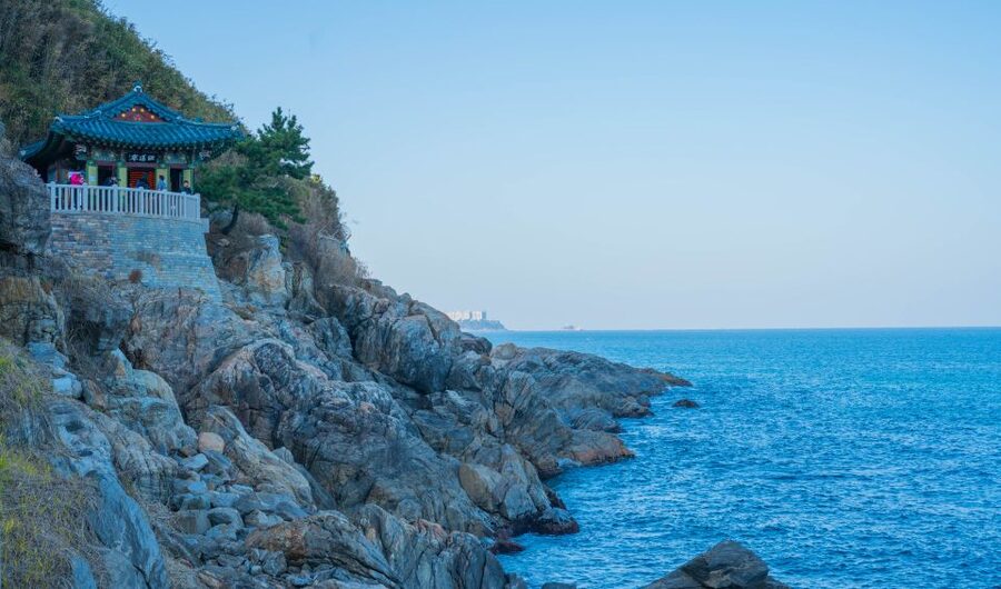 Seoul: Mt Seorak + Naksansa Temple or Nami Island Group Tour - Should you book Mt Seorak with Naksansa or with Nami?