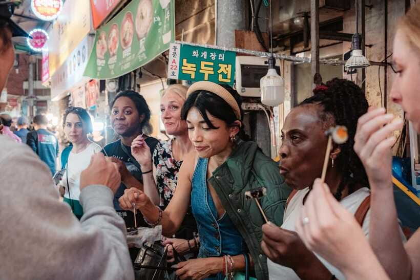 Seoul: Night Market Food Tour with Local Guide - The bottom line: should you book this night market tour?