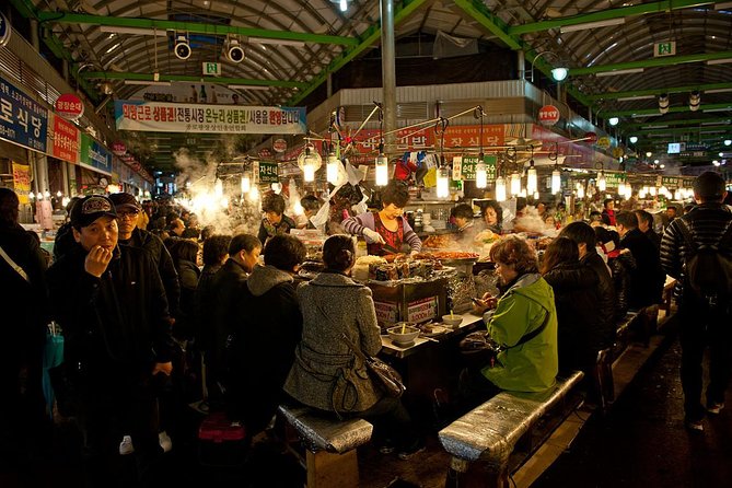 Seoul Night Tour (Gwangjang Market, Royal Palace and Naksan Park) - What’s included in the $45 price, and what isn’t