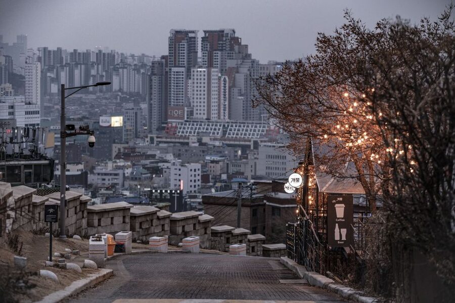 Seoul: Nighttime Hidden Gems Walking Tour - Price and Value: What $33 Buys You in Real Terms