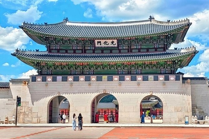 Seoul One Day Sightseeing Tour with N Tower and Lunch - Blue House Area, Jogyesa Temple, and Gwanghwamun Plaza Moments