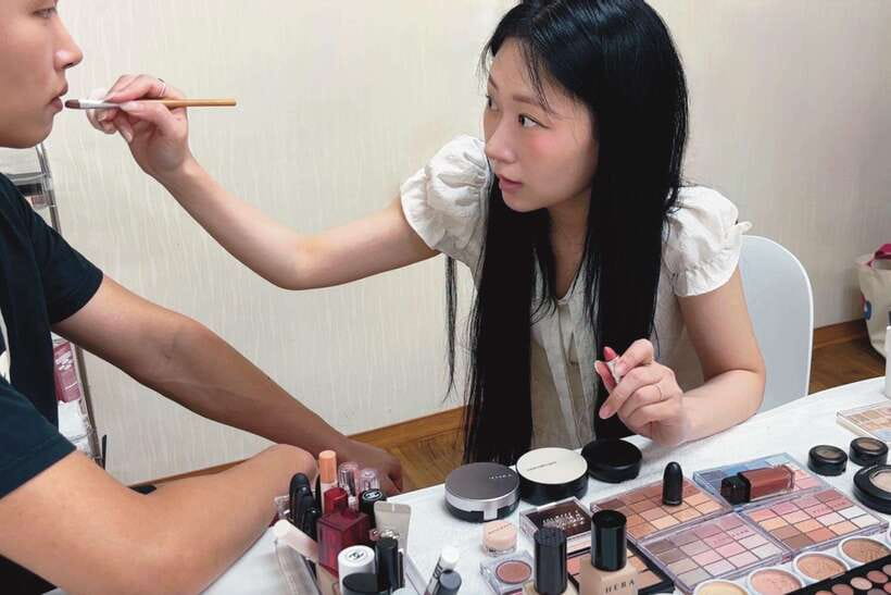 Seoul: Personalized Korean-style Makeup Experience - Korean makeup that fits your face, not a trend