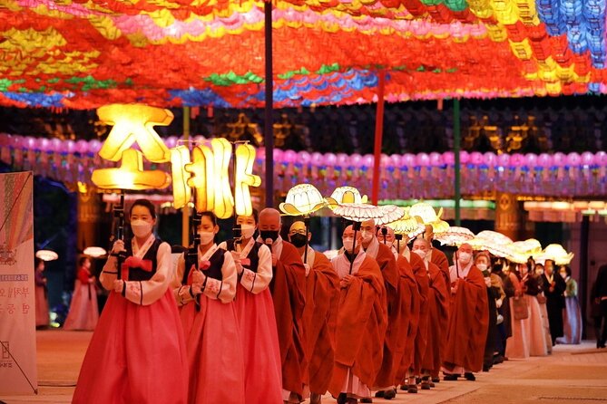 Seoul Private Tour: Palace, Bukchon, Insadong & Han River Cruise - How the whole day flows, and who should book it