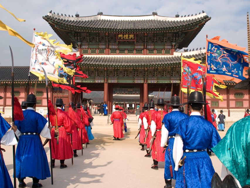 Seoul: Royal Palace Morning Tour including Cheongwadae - Key highlights you should care about