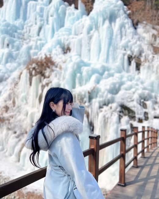 Seoul: Strawberry Picking & Eobi Ice Valley & Nami Island - What makes this Gangwon winter day trip feel worth it