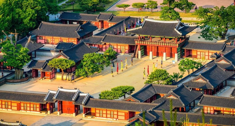 Seoul: Suwon Hwaseong Fortress & Korean Folk Village Tour - Korean Folk Village: Performances, Traditional Homes, and Photo Chances
