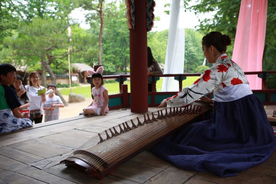 Seoul: Suwon Hwaseong Fortress & Korean Folk Village Tour - FAQ