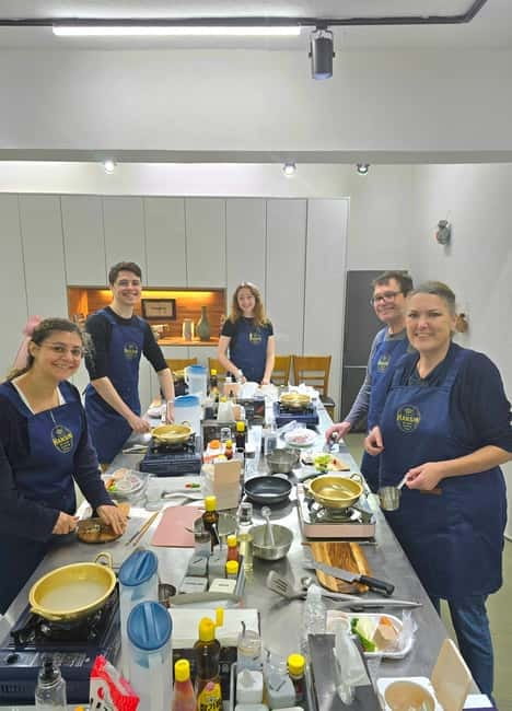 Seoul: Taste of Korea, Authentic home style Cooking class - Small Group Advantage: Why max 10 people matters