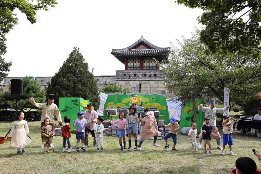 Seoul: The 62nd Suwon Hwaseong Cultural Festival Day Tour - Who This Tour Fits Best