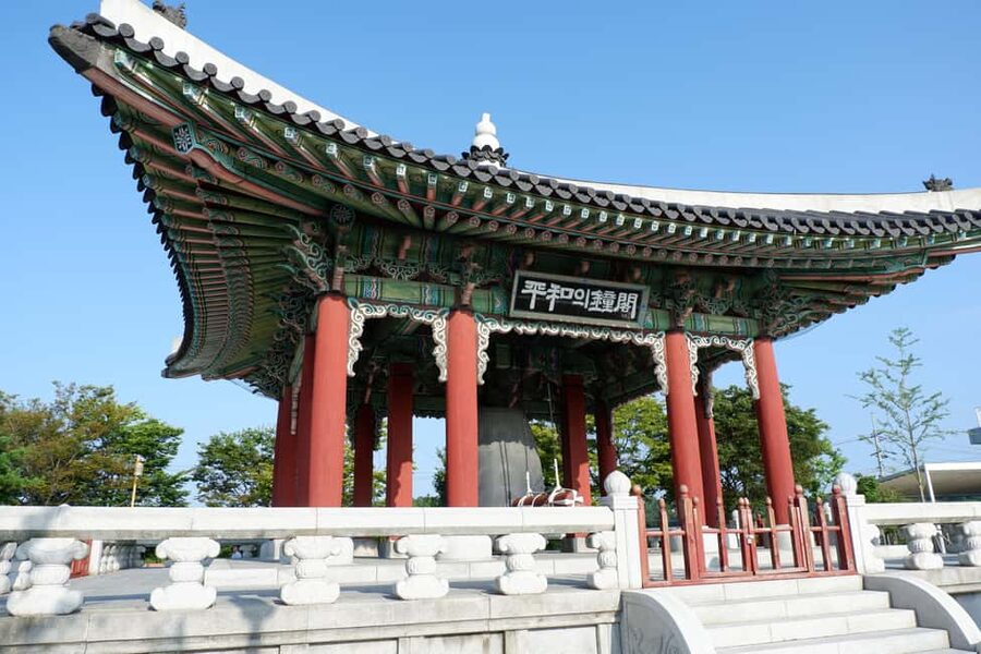 Seoul: The Best DMZ Tour with Optional Suspension Bridge - Booking the Right Fit: Who Should Choose This DMZ Tour