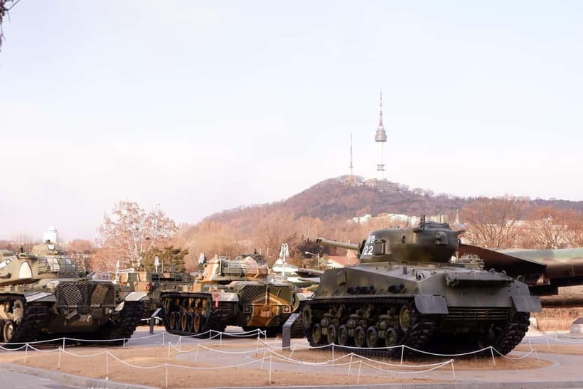 Seoul: The War Museum, Jogyesa, and Tapgol Park Tour - Lunch expectations and what you should plan for