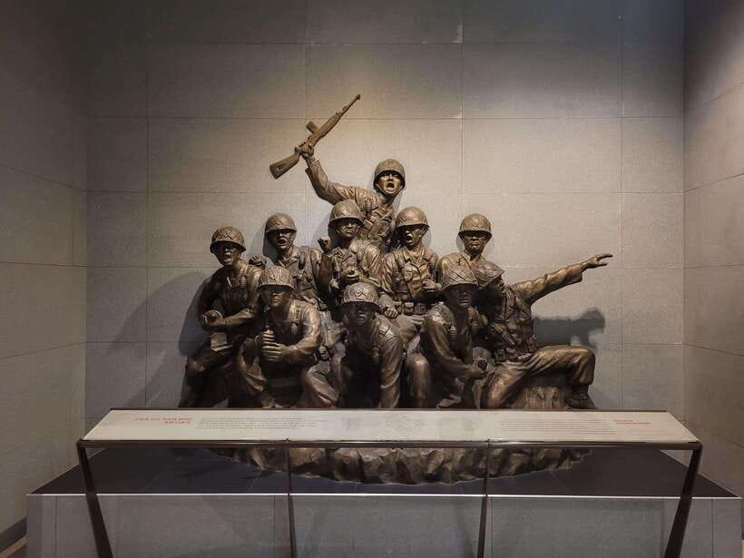Seoul: War Memorial of Korea Private Guided Museum Tour - Why the War Memorial of Korea reads better with a guide