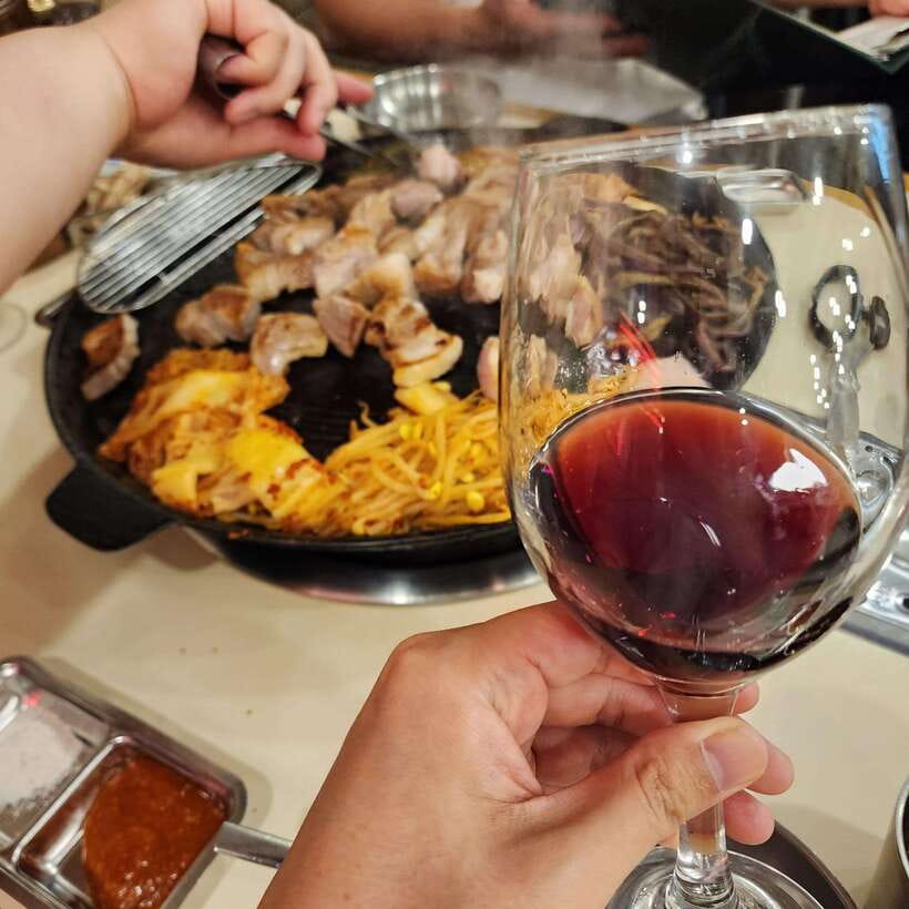 Seoul: Wine & Korean BBQ, Perfect Pairing Dinner in Sinchon - Price and Value: Is $49 Worth It?