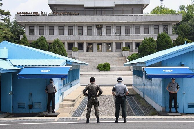 Signature DMZ Tour: Exclusive Defector Talk & Suspension Bridge - Key highlights at a glance