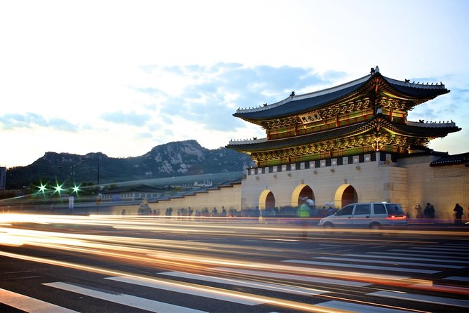 Signature Seoul : Netflix Sites, Street Food & N Seoul Tower - One Day in Seoul: Temples, Palaces, Hanok, Tower, and Market