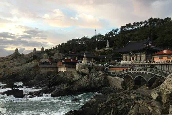 Small Group Busan Must-see Tour Opt. Songdo Ocean Cable Car - Haedong Yonggungsa by the sea: the spiritual pause